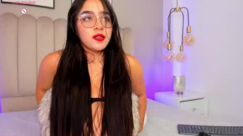 Melanie online show from 07/26/26, 01:36