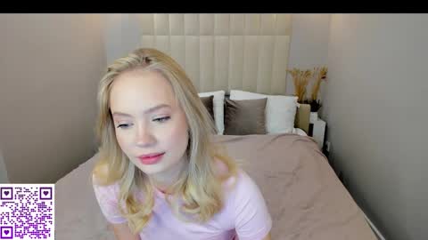 Melanie online show from 09/17/25, 12:23