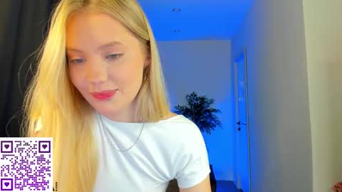 Melanie online show from 10/16/25, 12:33