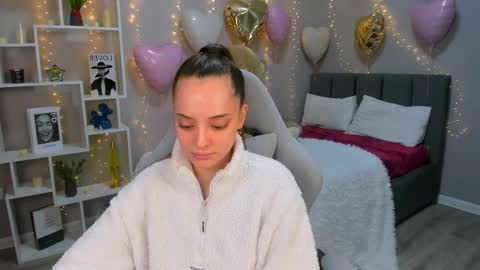 MelanieAlves online show from 02/15/26, 01:41