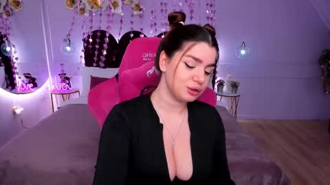 Melanie online show from 02/15/26, 05:04