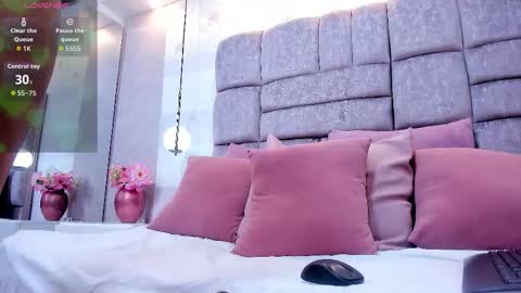 melaniee_joness online show from 02/12/26, 05:19