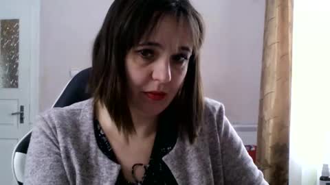 MelanieeSugar online show from 12/15/24, 10:07