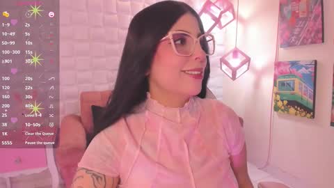 Snapshot of melaniegrayx chatting on 09/22/25, 02:19 melaniegrayx online show from 09/22/25, 02:19