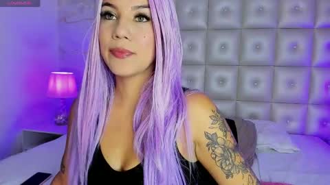 Melanie Roux online show from 01/30/25, 07:37