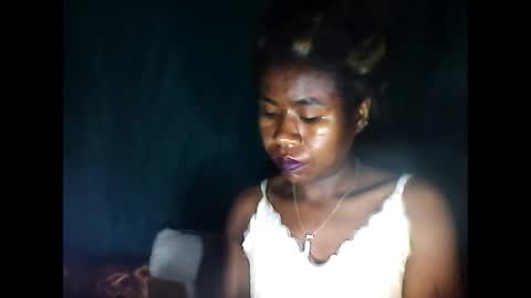 melanih online show from 05/14/26, 07:04