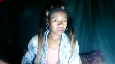 melanih online show from 05/22/26, 02:08