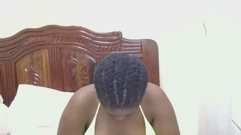 Snapshot of melanin_juicey8 chatting on 04/21/26, 01:53 melanin_juicey8 online show from 04/21/26, 01:53