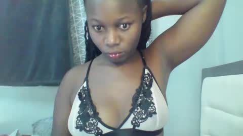 Snapshot of melanin_sassy96 chatting on 12/09/24, 12:08 bad lil shawry online show from 12/09/24, 12:08