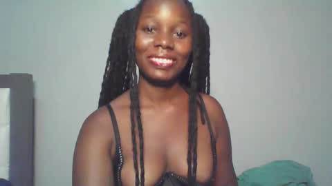 Snapshot of melanin_sassy96 chatting on 01/13/25, 12:41 bad lil shawry online show from 01/13/25, 12:41