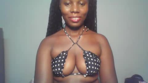 Snapshot of melanin_sassy96 chatting on 01/18/25, 02:14 bad lil shawry online show from 01/18/25, 02:14
