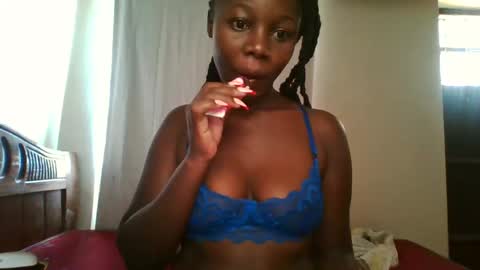 Snapshot of melanin_sassy96 chatting on 03/04/25, 07:30 bad lil shawry online show from 03/04/25, 07:30