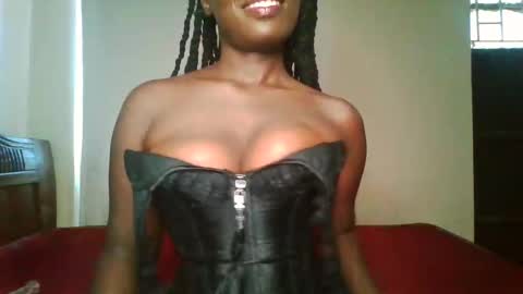 Snapshot of melanin_sassy96 chatting on 03/09/25, 03:16 bad lil shawry online show from 03/09/25, 03:16