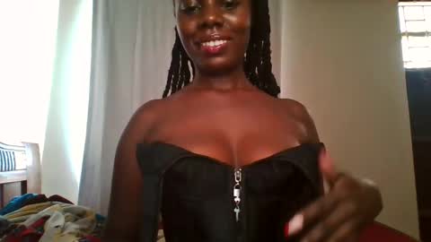 Snapshot of melanin_sassy96 chatting on 03/12/25, 02:01 bad lil shawry online show from 03/12/25, 02:01