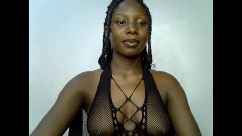 Snapshot of melanine_floral chatting on 01/19/25, 08:41 Praiz online show from 01/19/25, 08:41