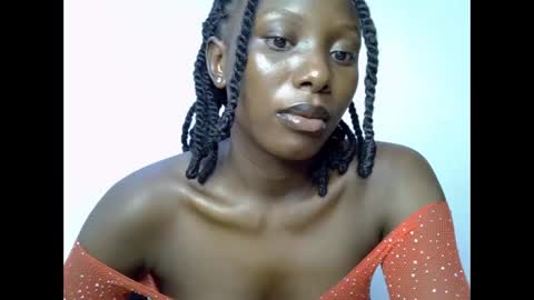 Snapshot of melanine_floral chatting on 01/22/25, 07:03 Praiz online show from 01/22/25, 07:03