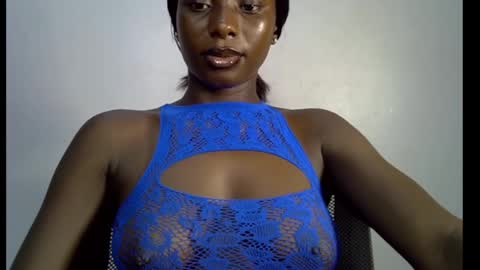 Snapshot of melanine_floral chatting on 02/10/25, 11:45 Praiz online show from 02/10/25, 11:45