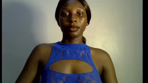 Snapshot of melanine_floral chatting on 02/17/25, 06:37 Praiz online show from 02/17/25, 06:37