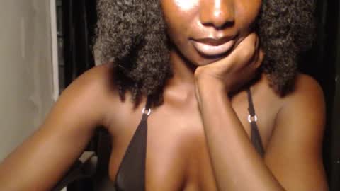 Snapshot of melanine_floral chatting on 02/10/26, 06:45 Praiz online show from 02/10/26, 06:45