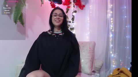 Snapshot of melanishaw chatting on 10/07/25, 03:04 melany sox online show from 10/07/25, 03:04