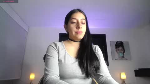 Snapshot of melanny_petite chatting on 05/30/26, 11:51 melanny_petite online show from 05/30/26, 11:51