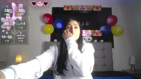 Snapshot of melanny_petite chatting on 06/24/26, 12:26 melanny_petite online show from 06/24/26, 12:26