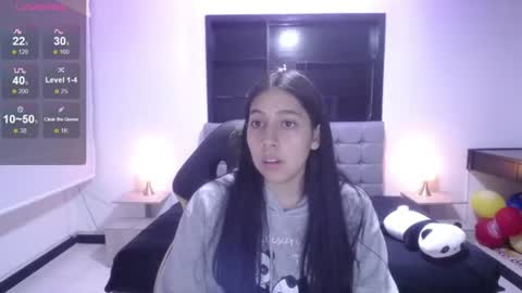 Snapshot of melanny_petite chatting on 07/14/26, 12:44 melanny_petite online show from 07/14/26, 12:44