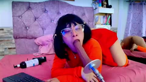 Melanny taylor online show from 04/08/26, 10:43