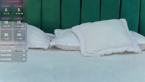 Snapshot of melany_blair chatting on 12/21/24, 07:38 Melany online show from 12/21/24, 07:38