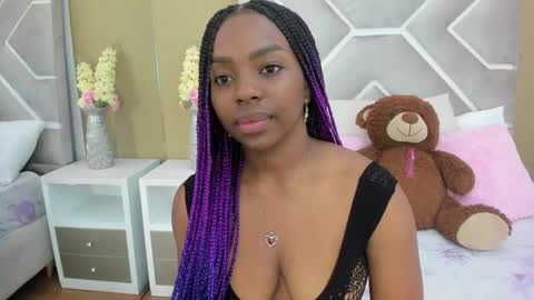 Snapshot of melany_ebonyy chatting on 02/21/25, 02:48 Melanie online show from 02/21/25, 02:48