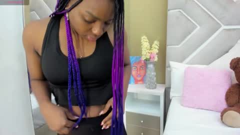 Snapshot of melany_ebonyy chatting on 02/28/25, 11:25 Melanie online show from 02/28/25, 11:25