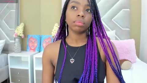 Snapshot of melany_ebonyy chatting on 03/03/25, 11:22 Melanie online show from 03/03/25, 11:22