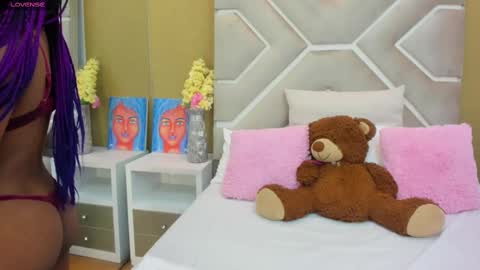 Snapshot of melany_ebonyy chatting on 03/04/25, 11:29 Melanie online show from 03/04/25, 11:29