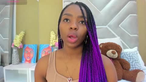 Snapshot of melany_ebonyy chatting on 03/06/25, 11:25 Melanie online show from 03/06/25, 11:25