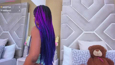 Snapshot of melany_ebonyy chatting on 03/06/25, 02:29 Melanie online show from 03/06/25, 02:29