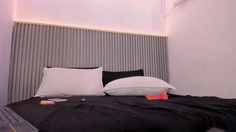 melany_hoffman online show from 10/22/25, 11:48