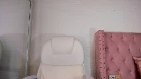 Snapshot of melanyharris chatting on 03/08/25, 07:31 MELANYHARRIS online show from 03/08/25, 07:31