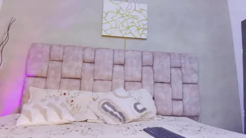 Snapshot of melanystone_ chatting on 05/20/26, 11:49 Melany online show from 05/20/26, 11:49