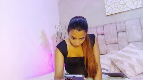 Snapshot of melanystone_ chatting on 06/01/26, 12:18 Melany online show from 06/01/26, 12:18