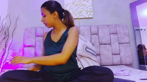 Snapshot of melanystone_ chatting on 06/02/26, 01:13 Melany online show from 06/02/26, 01:13