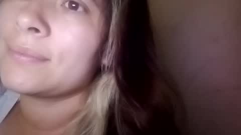 Snapshot of melanysweet777 chatting on 05/19/26, 12:05 Melany online show from 05/19/26, 12:05