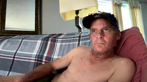 Tan lines online show from 09/22/25, 08:44