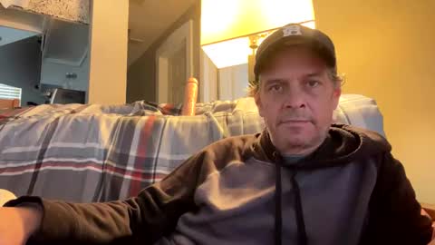 Tan lines online show from 12/01/25, 06:24