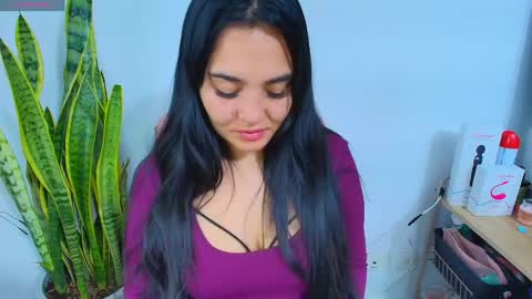    Independent model online show from 05/23/26, 07:13