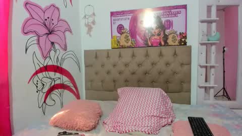 Snapshot of meli_lewis chatting on 11/20/25, 03:45 meli_lewis online show from 11/20/25, 03:45