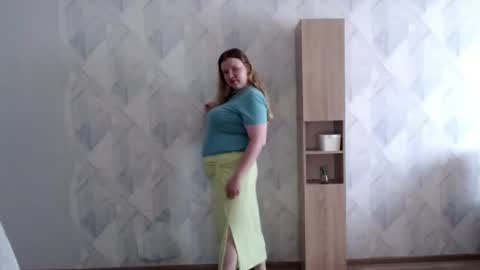 Melina online show from 06/15/26, 08:16