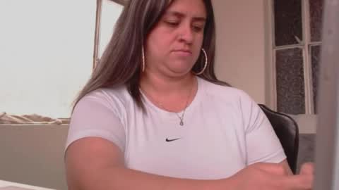 Melinda online show from 04/17/26, 08:56