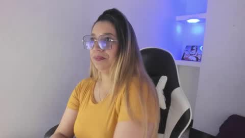 Snapshot of melisa_14 chatting on 02/27/26, 12:16 Melisa online show from 02/27/26, 12:16