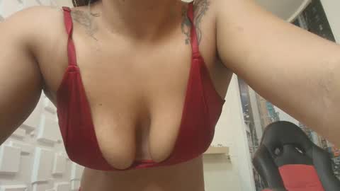 Melissa online show from 10/15/25, 11:32