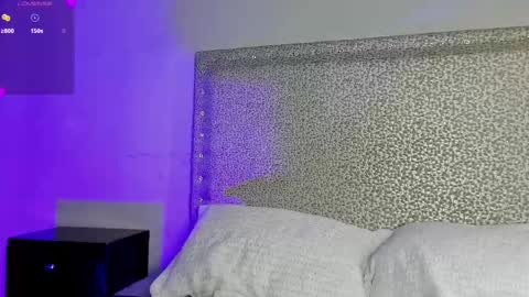 Snapshot of melisabostton_ chatting on 02/18/25, 02:27 Melissa online show from 02/18/25, 02:27